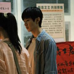 把黑夜点燃 - 6yfmDWCBZxz95ZMtiQAaCSUv3Ch.jpg